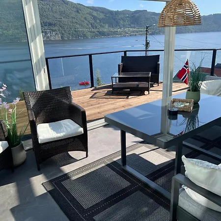 Dom wakacyjny Large House With Panoramic Sea View *