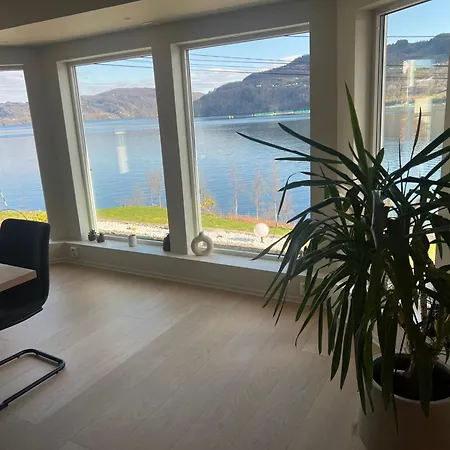 Dom wakacyjny Large House With Panoramic Sea View