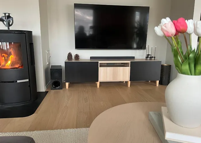 Holiday home Large House By The Sea