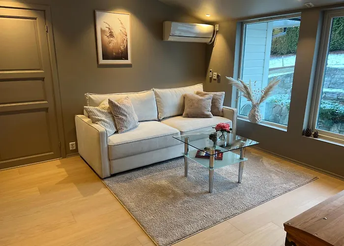 Large House By The Sea Bergen