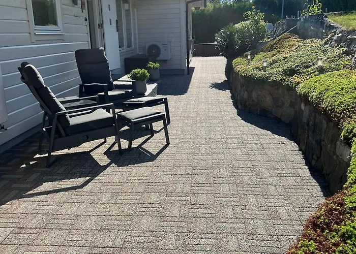 Large House By The Sea * Bergen